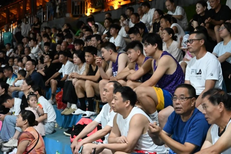 【体育报道】2025 FIBA Open 3x3江西首站完美收官！刘博文领衔逸沁茶业问鼎(图2)