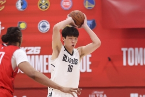 杨瀚森夏联表现分析