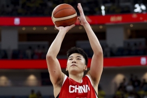 中国男篮国内热身赛全胜 蓄势亚洲杯征途