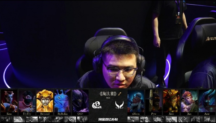 🎮雪如意S2：给你圣堂也赢不了 YB领先一波崩 XG 2-0挺进下一轮