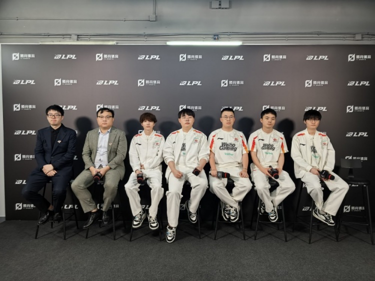 WBG赛后群访 小虎:觉得炸弹人能打 但团前逼不出来闪打团很难受