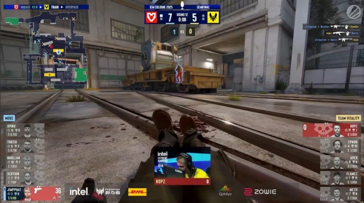🎮就在今天！MOUZ逆天二打五 手撕"蜂一儿"名牌 掀翻VIT进决赛