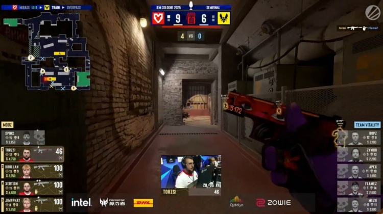 🎮就在今天！MOUZ逆天二打五 手撕"蜂一儿"名牌 掀翻VIT进决赛