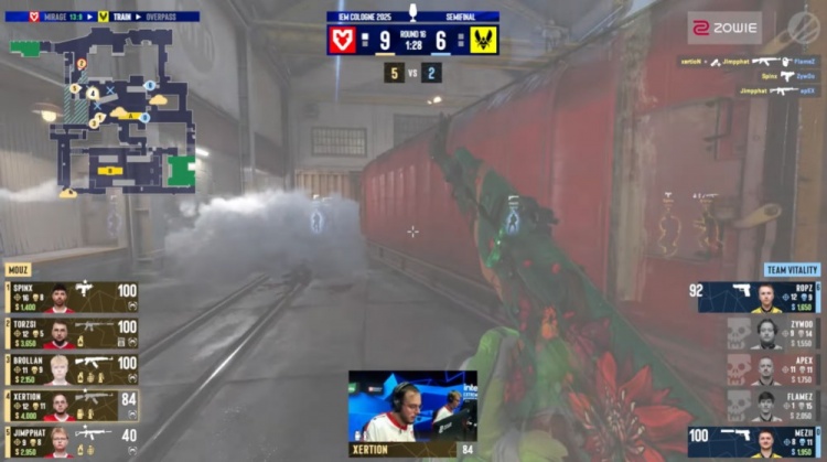 🎮就在今天！MOUZ逆天二打五 手撕"蜂一儿"名牌 掀翻VIT进决赛