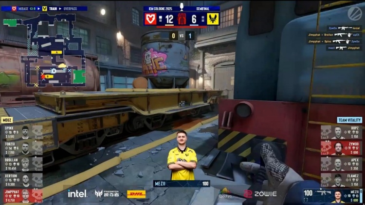 🎮就在今天！MOUZ逆天二打五 手撕"蜂一儿"名牌 掀翻VIT进决赛