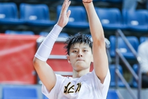 中国球员曾凡博与篮网达成合同，冲击NBA再出发