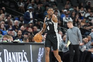 NBA球员签约大揭秘，一览众多球员的新合同