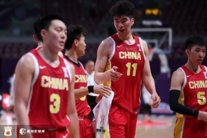 中国男篮大胜印度 力压对手晋级亚洲杯小组赛
