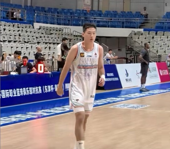 媒体人：王证&赵浩然&马延东已确定升入山东男篮一线队