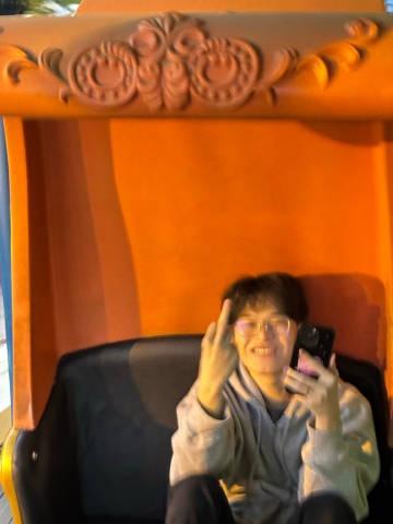 Ahn：can神让你上台给我亮中指 我只能带着你的力量冲季后赛了！