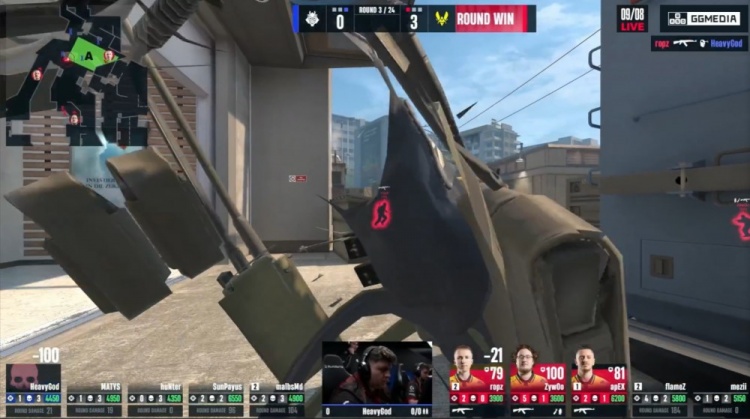 🎮G2死亡游乐园晕头转向 下半场0分 小蜜蜂赢下图三拿赛点