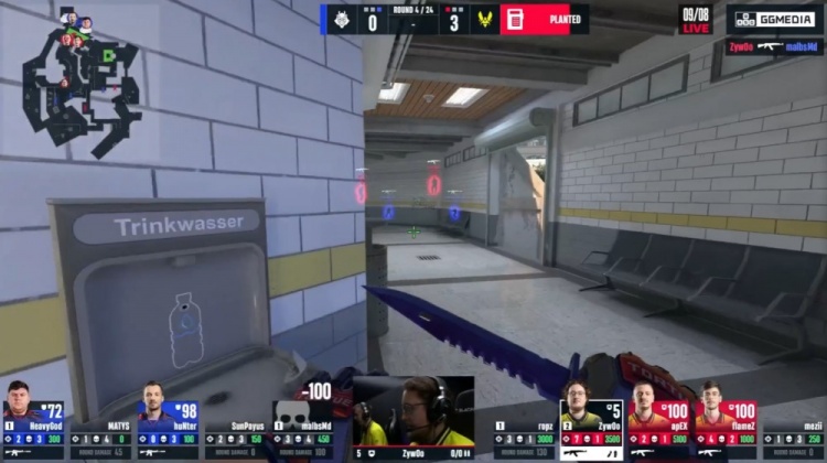 🎮G2死亡游乐园晕头转向 下半场0分 小蜜蜂赢下图三拿赛点