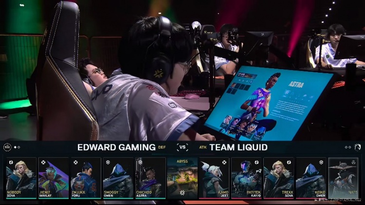 🎮孝！球球昏头状态向nATs稳定尽孝 TL扳平比分 TL 1-1 EDG