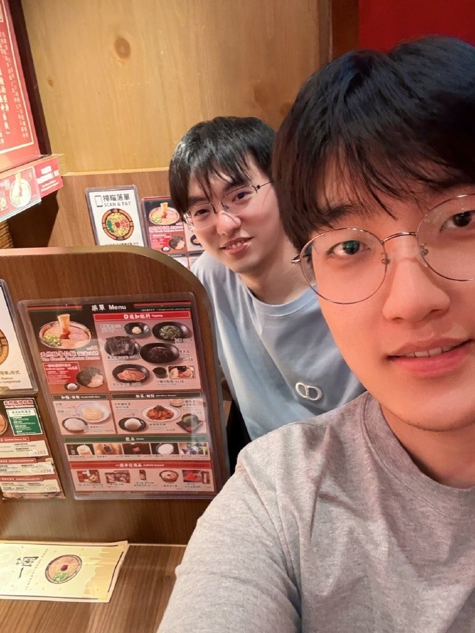 Flandre晒在香港游玩照片：我赖疙宝又旅行了