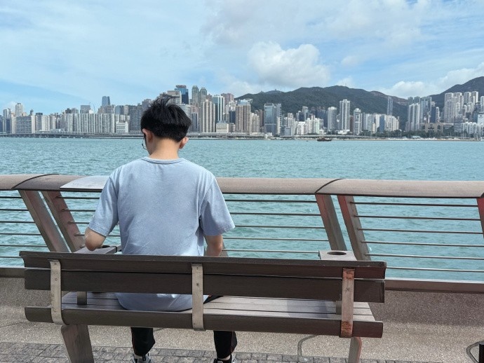 Flandre晒在香港游玩照片：我赖疙宝又旅行了