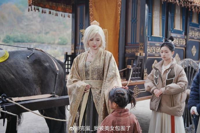 【球盟会】《完蛋2》官方发布女角色剧照：让公主陪你度过9月最后一天叭~