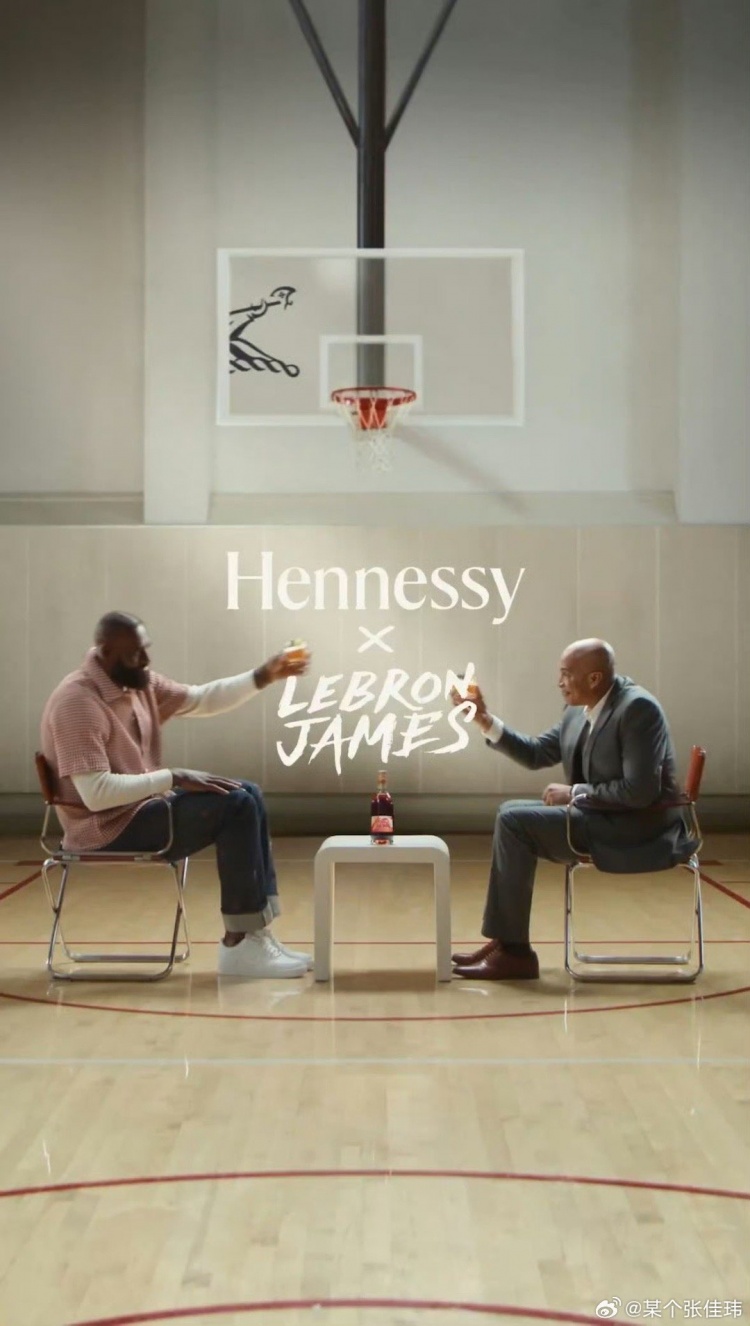 [好看推荐]记者：詹姆斯不可能在周二中午宣布退役 我早就知道决定二是广告(图2)