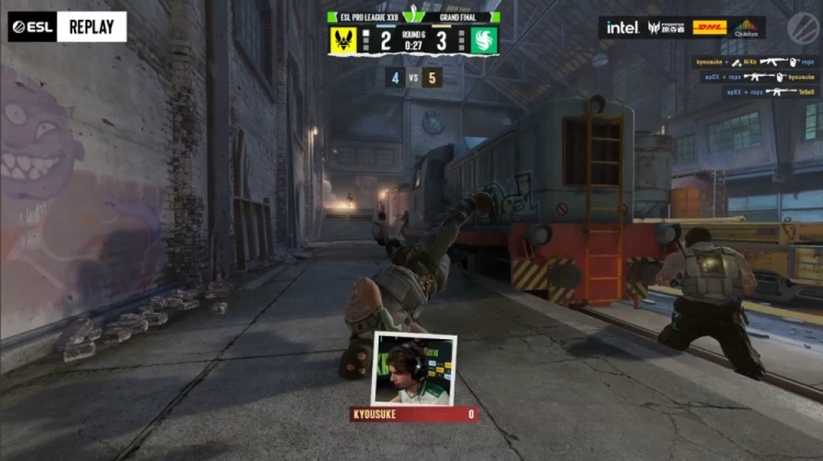 🎮火车姓火！火仔手感爆中爆 京介低迷 小蜜蜂连下两城拿赛点