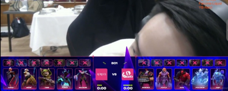 🎮别送了呀！三路线劣中期一度打回局势无奈白给 YB负于Aureus