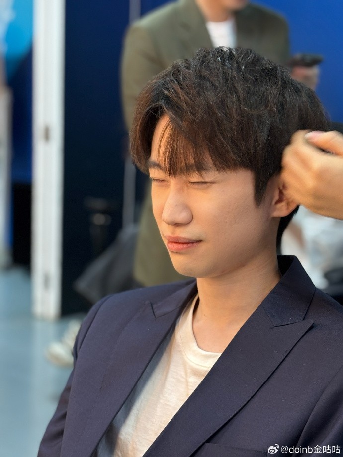 doinb分享解说杯照片:工作花絮yeah