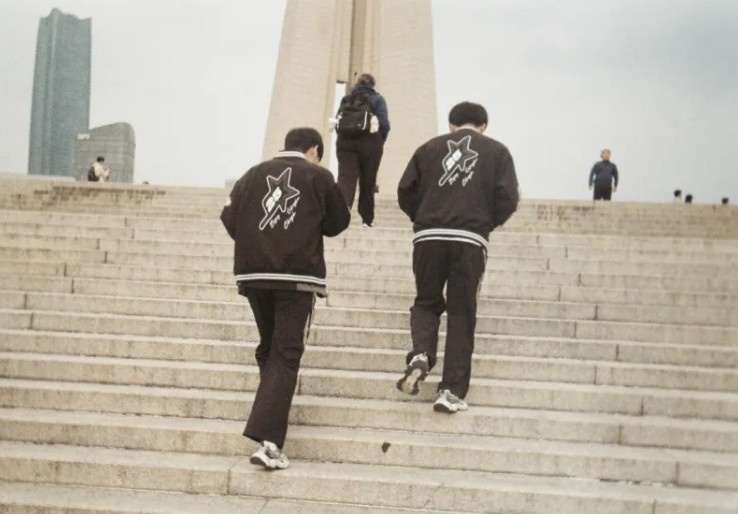 AL分享世界赛拍摄花絮：AL in S15📸