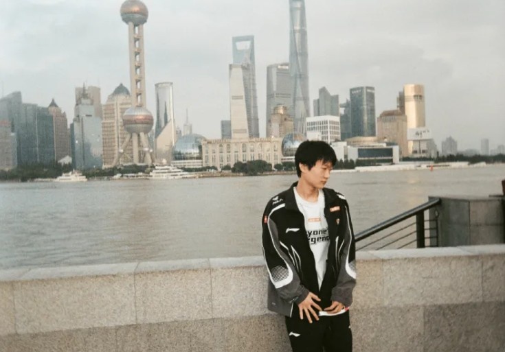 AL分享世界赛拍摄花絮：AL in S15📸