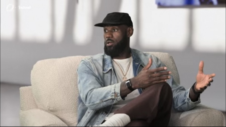 詹姆斯：我把主业放在首位 我明白若不打磨球技则商业也无从发展