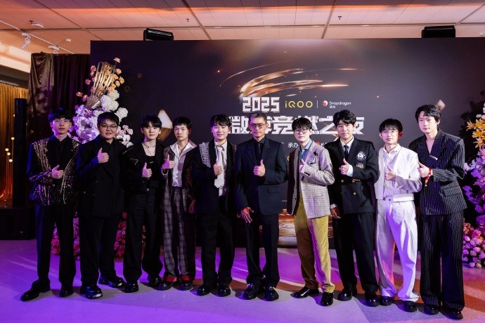 AL分享微博之夜返图:领奖时刻📸感谢大家一年以来的支持