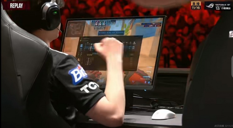 🎮三连冠！NiKo状态全无完全同意 Furia四杀Falcons再夺一冠