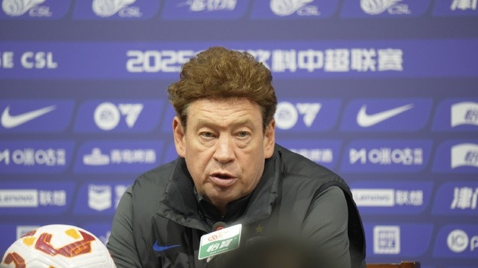 【体育资讯】斯卢茨基：明天是本赛季最后一场比赛，努力发挥最好精神面貌(图1)