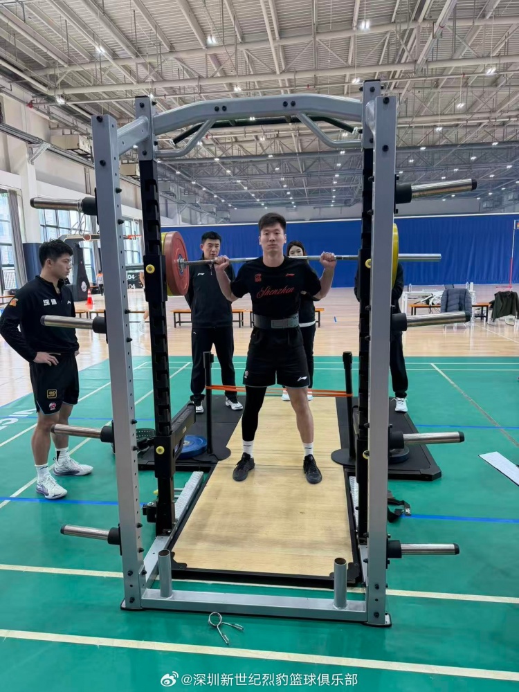 [CBA]深圳男篮新赛季体测中(图6)