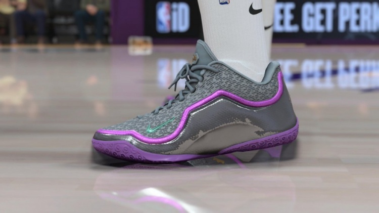 【篮球】詹姆斯上脚23代“Bubble Boy”配色球鞋 灵感源于湖人20年总冠军(图2) 【篮球】詹姆斯上脚23代“Bubble Boy”配色球鞋 灵感源于湖人20年总冠军(图2)