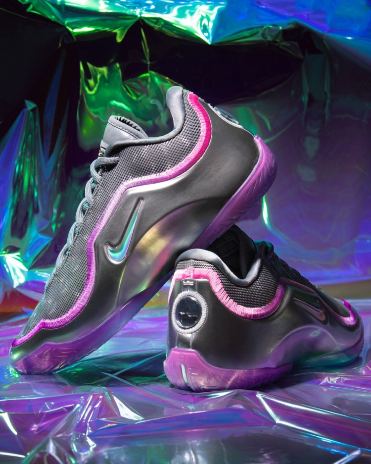 【篮球】詹姆斯上脚23代“Bubble Boy”配色球鞋 灵感源于湖人20年总冠军(图7) 【篮球】詹姆斯上脚23代“Bubble Boy”配色球鞋 灵感源于湖人20年总冠军(图7)