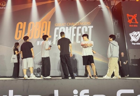 Shine回忆25HLE：或许有些遗憾 但粉丝的支持将成非常珍贵的回忆