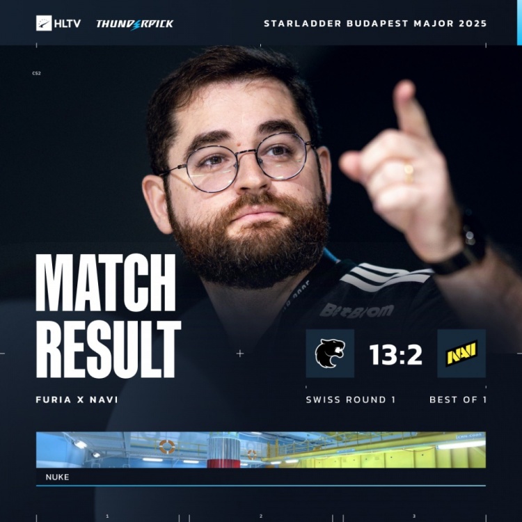 🎮险被剃光头！NAVI半场0分 molodoy大狙狂轰 黑豹暴打赢NAVI