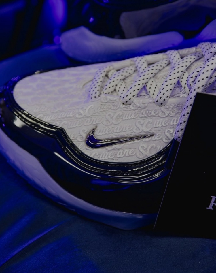 【球迷速览】布朗尼高中母校PE!Nike为的塞拉✌️➡️峡谷推出专属LeBron 23!(图4) undefined