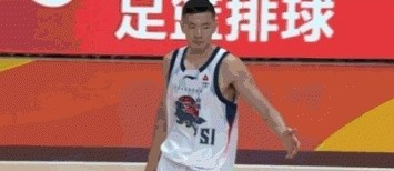 无力回天!陈林坚7中6拿到15分 三分3中3