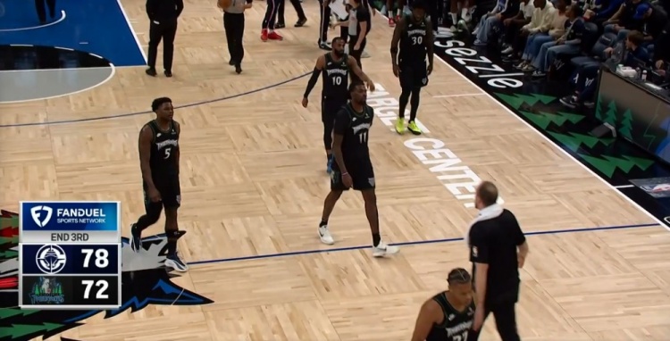 迫近比分！第三节森林狼30-22净胜快船8分 麦丹独得12分