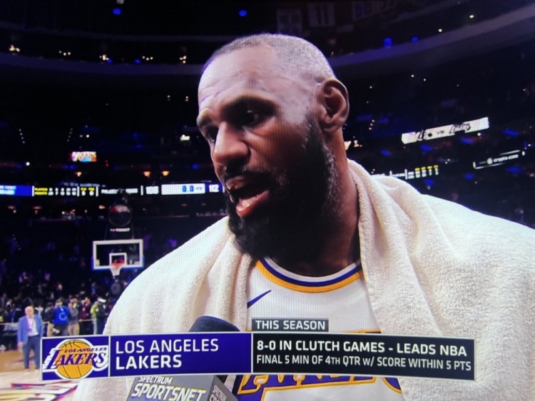 【体育前线】詹❕姆斯❕:我感觉非常好 从赛前训练到比赛中感觉都非常好!(图1) 【体育前线】詹❕姆斯❕:我感觉非常好 从赛前训练到比赛中感觉都非常好!(图1)