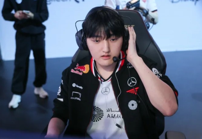 【万博电竞】Peyz:还有很多时间,希望一起训练成为优秀的双人组