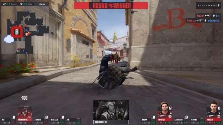 🎮战舰叕轰鸣!地狱叕归来!FaZe让一追二小镇暴打NAVI晋级决赛