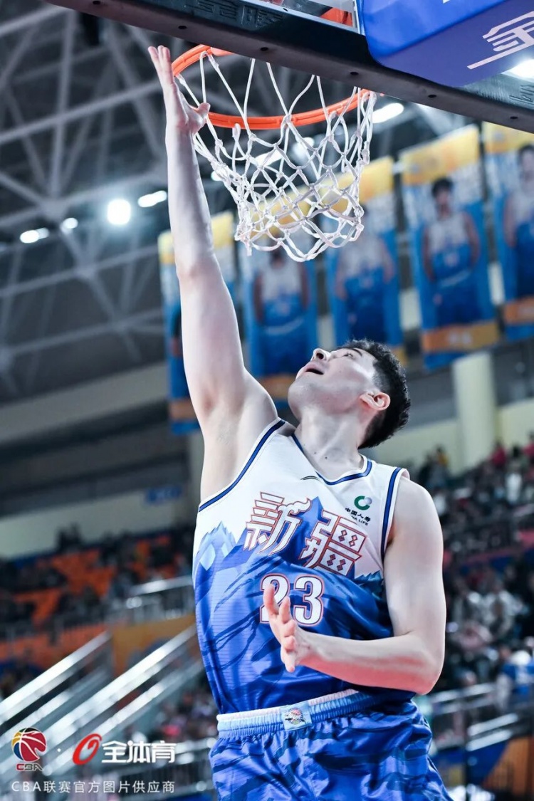【中国篮球】新疆❗伊力特❕❕五人上双战胜福建 迎来新赛季开门红(图8) undefined