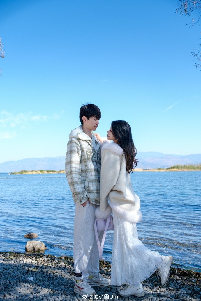 糖小幽分享和doinb旅游照:大理真是个轻而易举能把人留住的地方