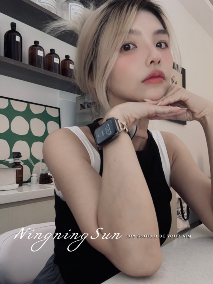 【有趣体育】美女球迷表白东契奇:我下辈子非你不嫁 就这么约定好了(图5) undefined