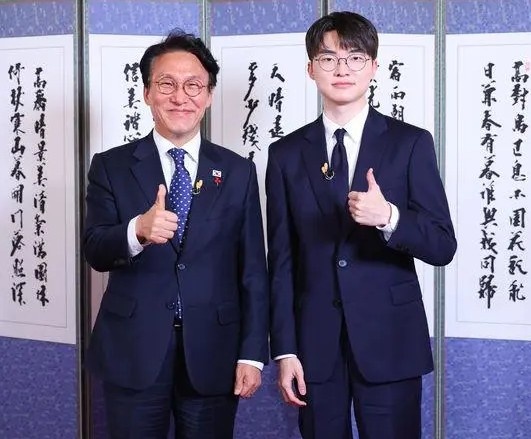 Faker：希望游戏能给更多人带来灵感、好影响，激励更多人【球盟会】