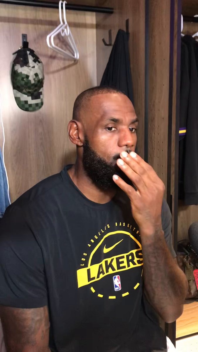 [每日资讯]詹姆⬆️斯：⚾今晚极具挑战 我们打得非常努力 只是功亏⬅️一篑(图1)