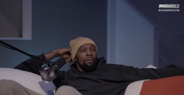 【专题快报】陷相同困境？KD⬇️此前谈选择加盟勇士：不用担心一接球就被包夹了(图1)