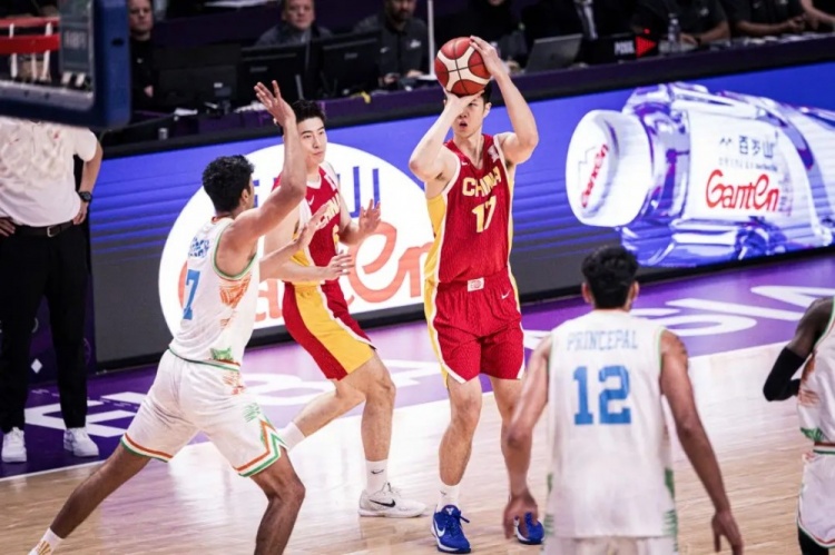 【中国队】日韩国家队选人，也不看联赛数据吗？(图14)