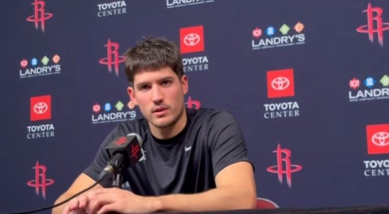 [你怎么看？]谢泼德：高中我每次防守都会尝试抢断 现在不能赌博要判断时机(图1)