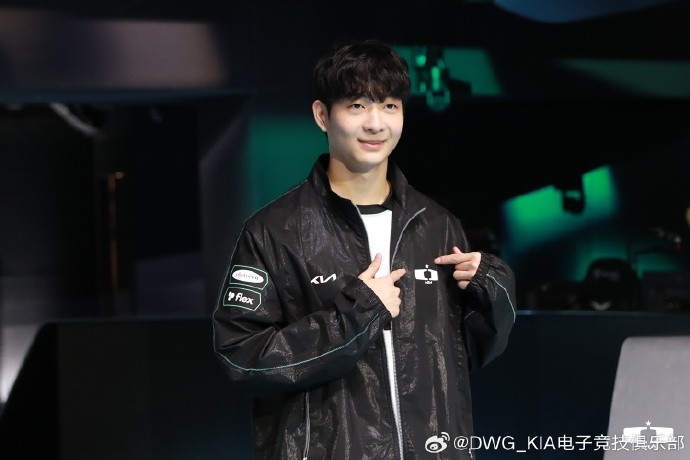 DK晒见面会活动照:请大家多多期待2026年的Dplus Kia